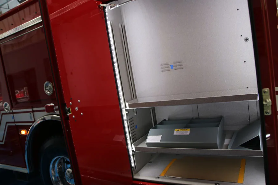 Pierce Arrow Pumper exterior view, photo 24 of 67