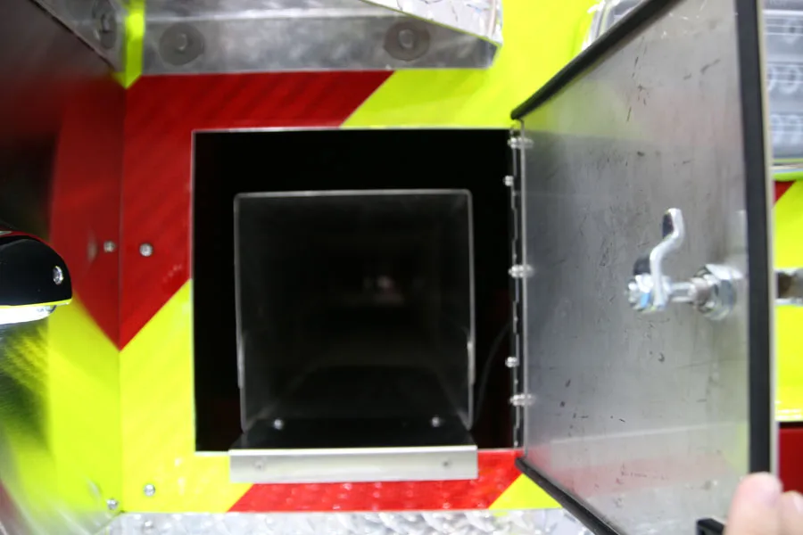 Pierce Arrow Pumper exterior view, photo 26 of 67