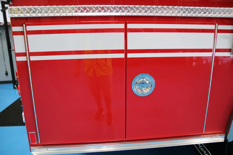 Pierce Arrow Pumper exterior view, photo 32 of 67