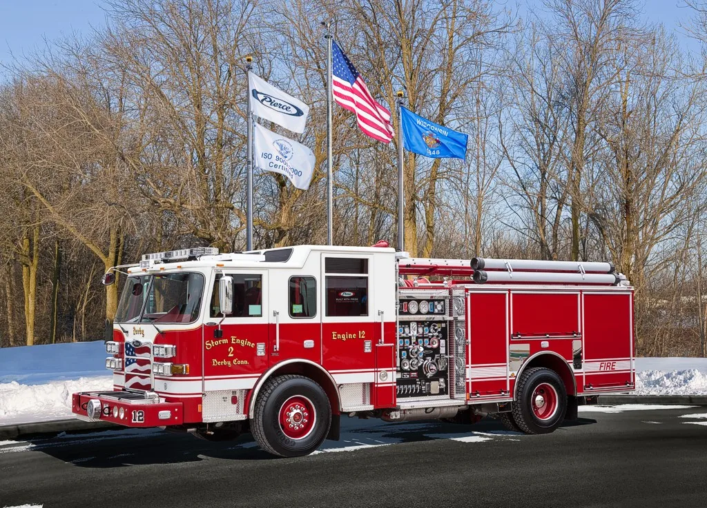 Pierce Arrow Aerial exterior view, photo 2 of 3