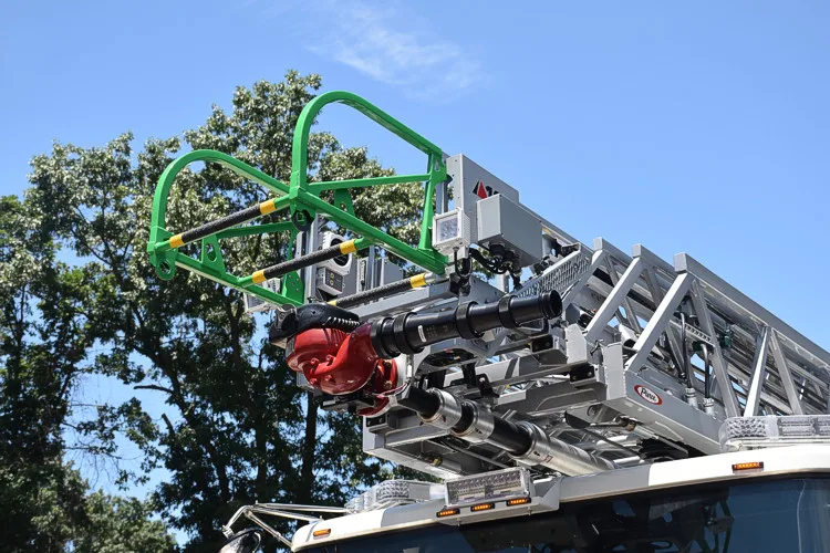 Pierce Enforcer Aerial exterior view, photo 13 of 25