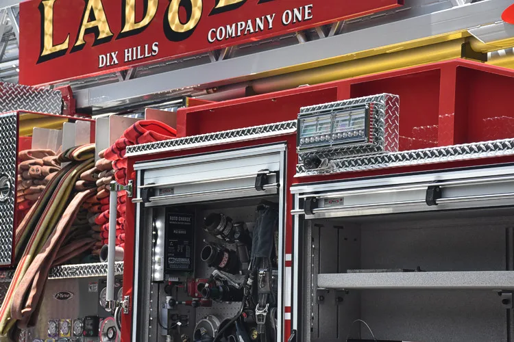 Pierce Enforcer Aerial exterior view, photo 24 of 25