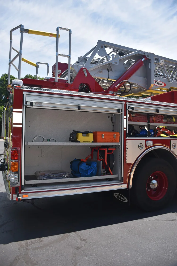 Pierce Enforcer Aerial exterior view, photo 8 of 25