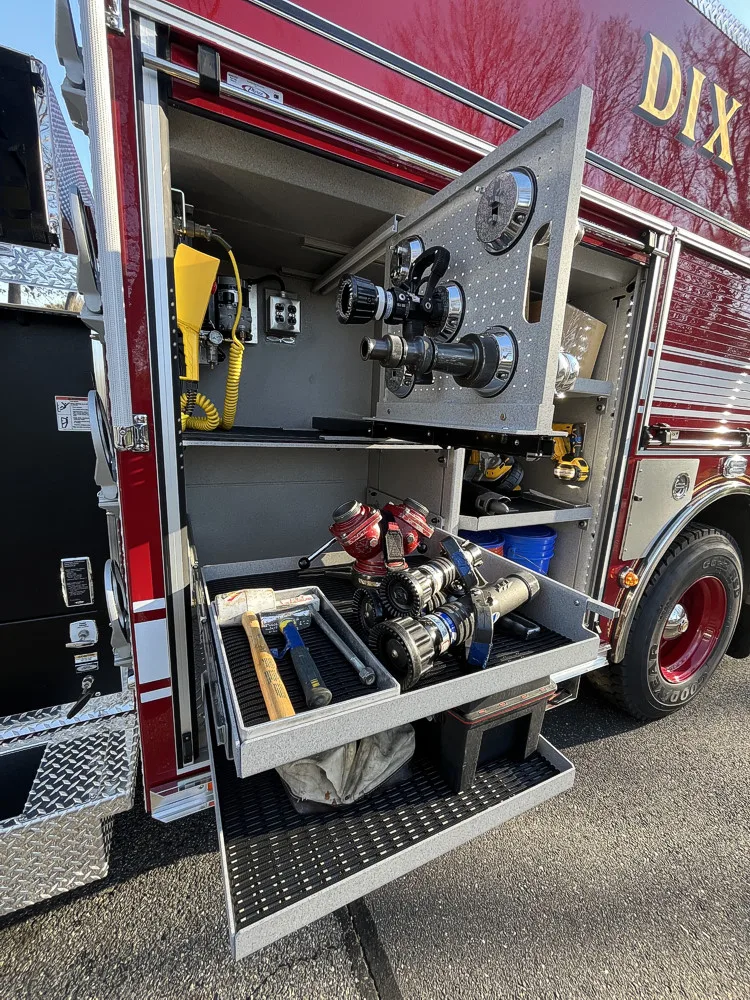 Pierce Enforcer Rescue Pumper exterior view, photo 15 of 31