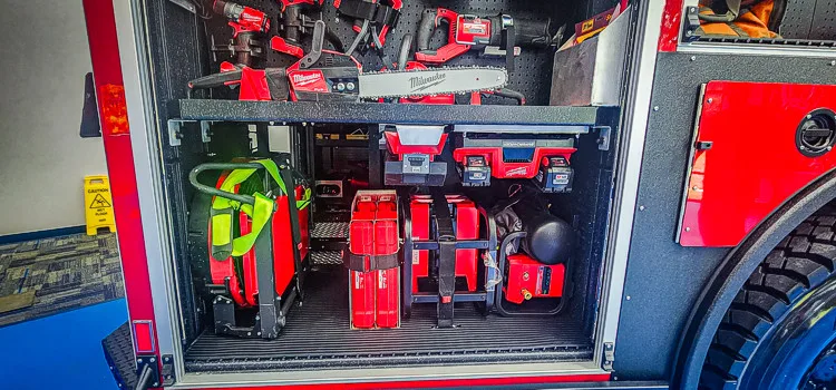 Pierce Enforcer Pumper exterior view, photo 30 of 45