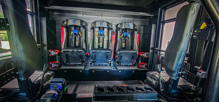 Pierce Enforcer Pumper exterior view, photo 42 of 45