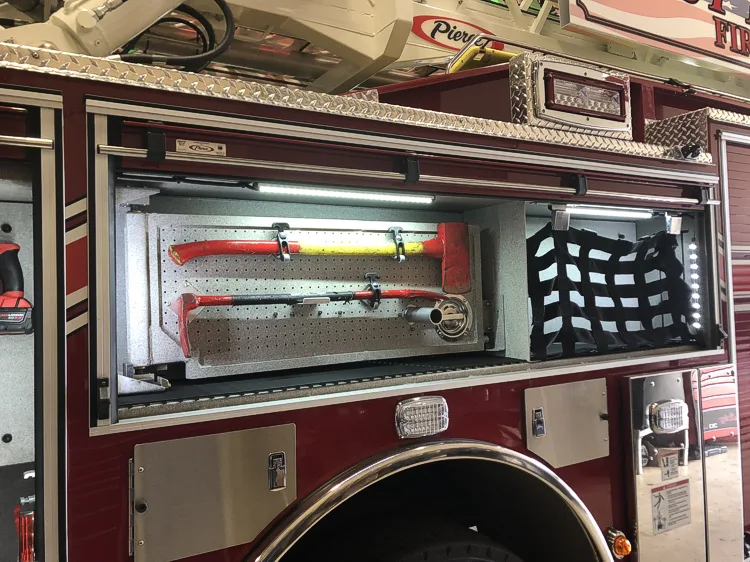 Pierce Impel Pumper exterior view, photo 22 of 30