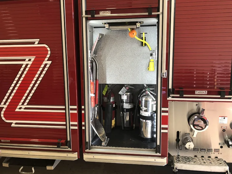 Pierce Impel Pumper exterior view, photo 24 of 30