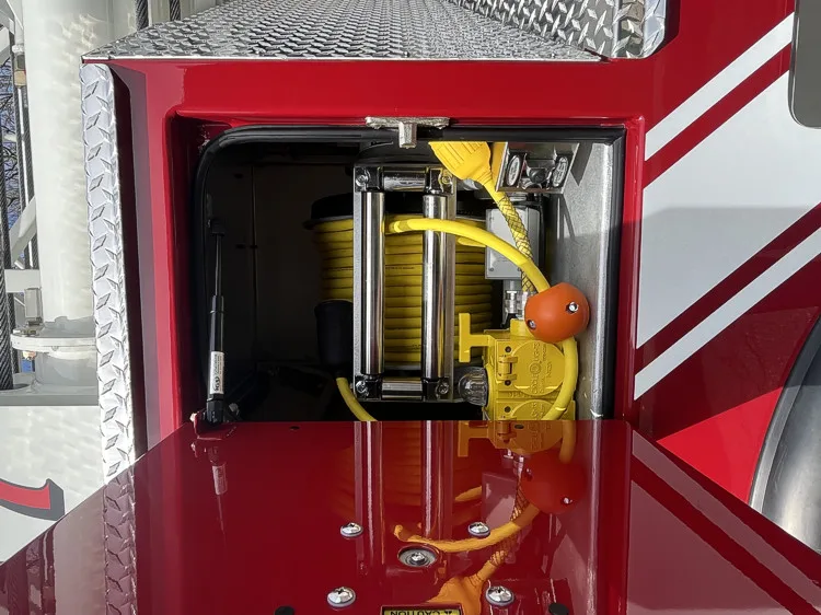 Pierce Enforcer Aerial exterior view, photo 20 of 29