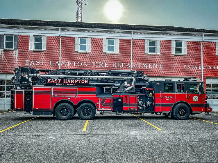 Pierce Arrow Aerial exterior view, photo 10 of 42