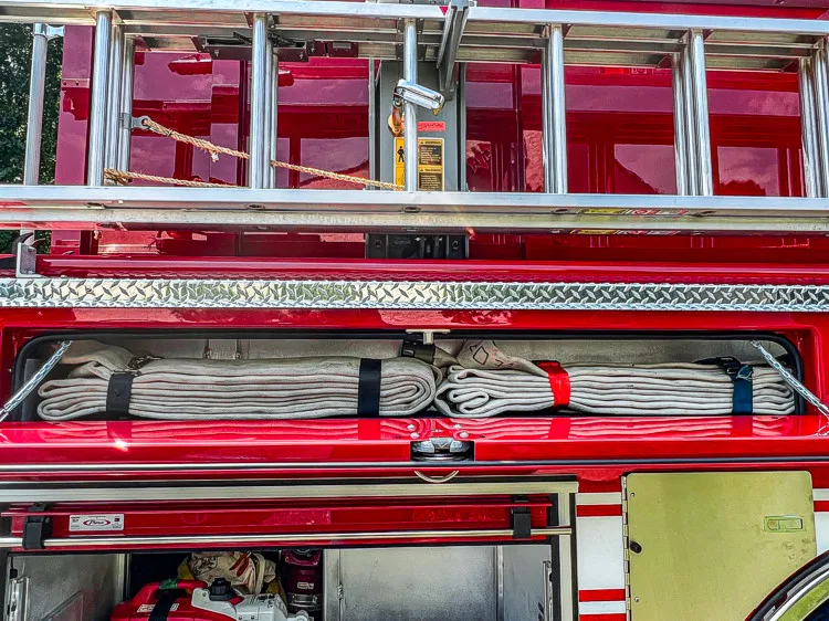 Pierce Enforcer Pumper exterior view, photo 13 of 31