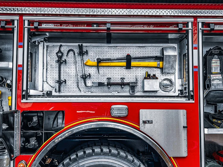 Pierce Enforcer Pumper exterior view, photo 25 of 42