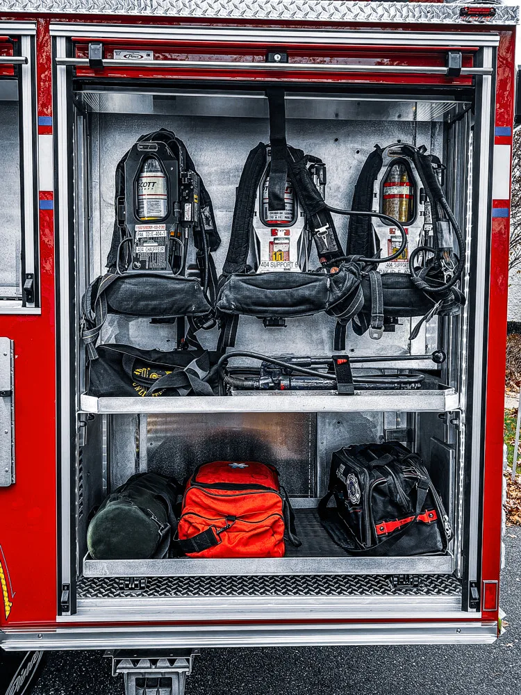 Pierce Enforcer Pumper exterior view, photo 27 of 42