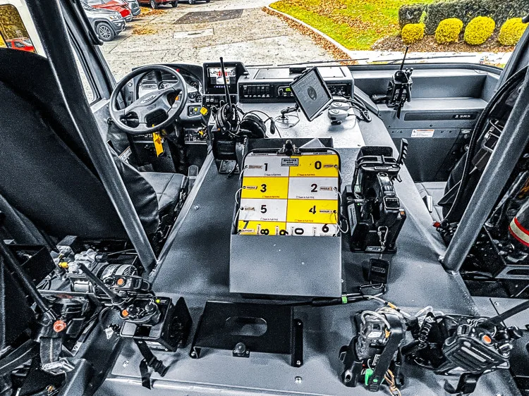 Pierce Enforcer Pumper exterior view, photo 34 of 42