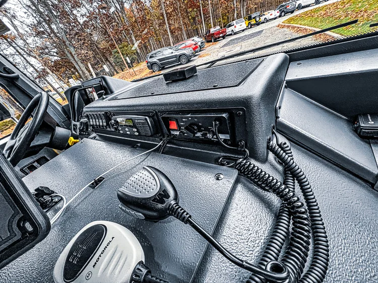 Pierce Enforcer Pumper exterior view, photo 38 of 42