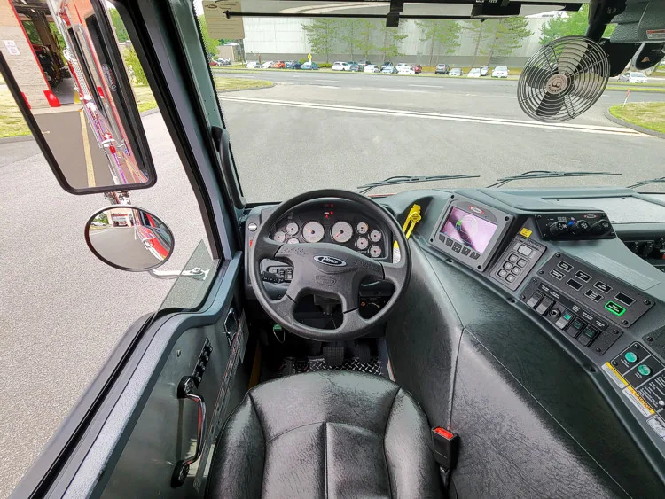 Pierce Velocity Aerial exterior view, photo 9 of 28