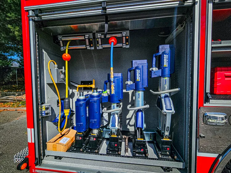 Pierce Enforcer Rescue exterior view, photo 15 of 73