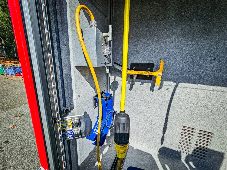 Pierce Enforcer Rescue exterior view, photo 16 of 73