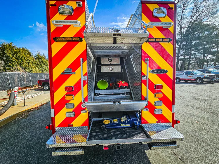 Pierce Enforcer Rescue exterior view, photo 34 of 73