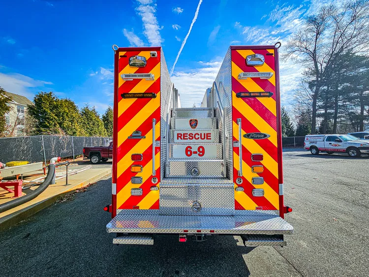 Pierce Enforcer Rescue exterior view, photo 36 of 73