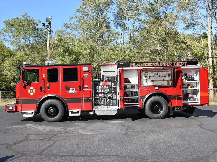 Pierce Enforcer exterior view, photo 3 of 26