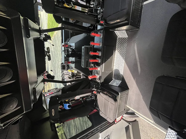 Pierce Enforcer Pumper exterior view, photo 26 of 28