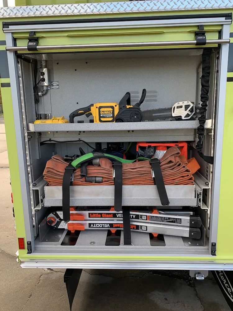 Pierce Velocity Pumper exterior view, photo 16 of 27