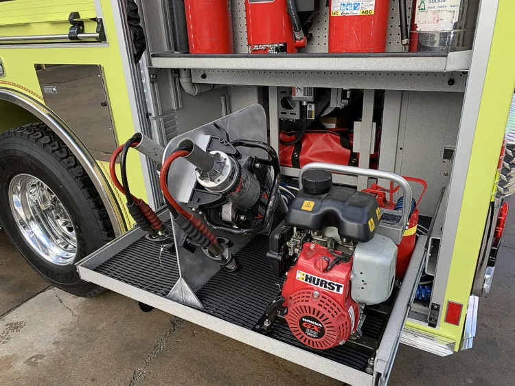 Pierce Velocity Pumper exterior view, photo 19 of 27