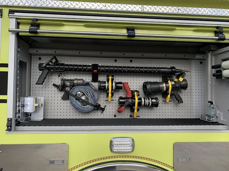 Pierce Velocity Pumper exterior view, photo 21 of 27