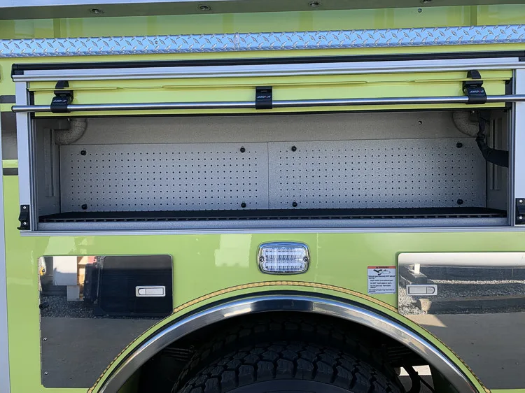 Pierce Velocity Pumper exterior view, photo 9 of 27