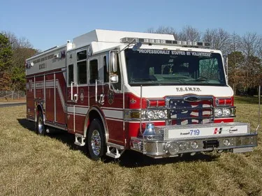 Pierce Velocity Aerial