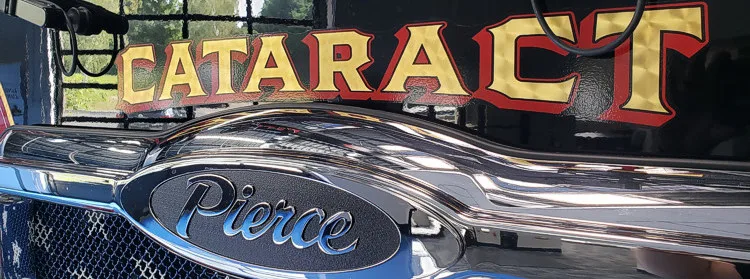 Front grille close-up showing CATARACT script and Pierce emblem