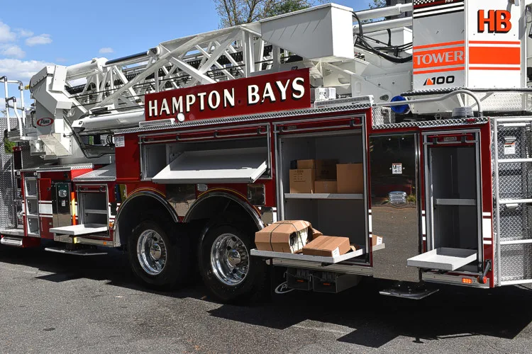 Pierce Velocity exterior view, photo 12 of 38