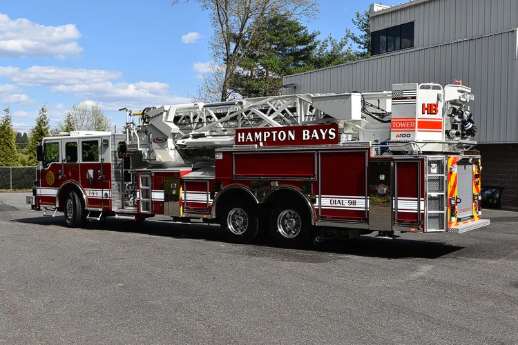 Pierce Velocity exterior view, photo 29 of 38