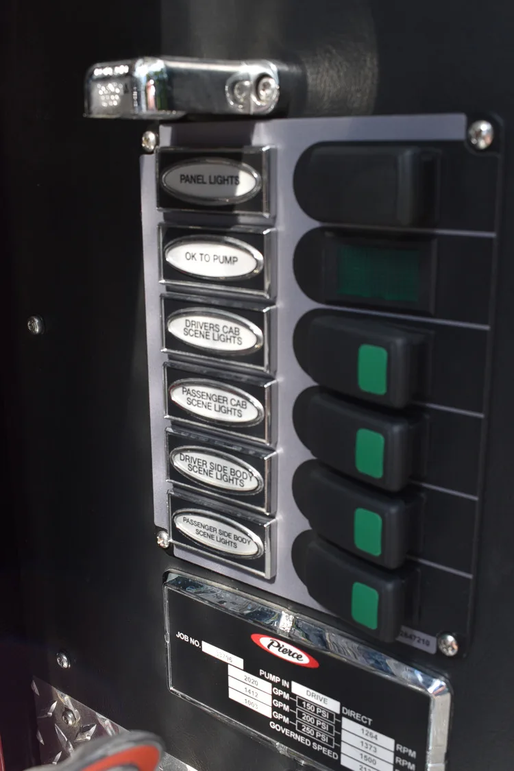 Pierce Velocity exterior view, photo 36 of 38