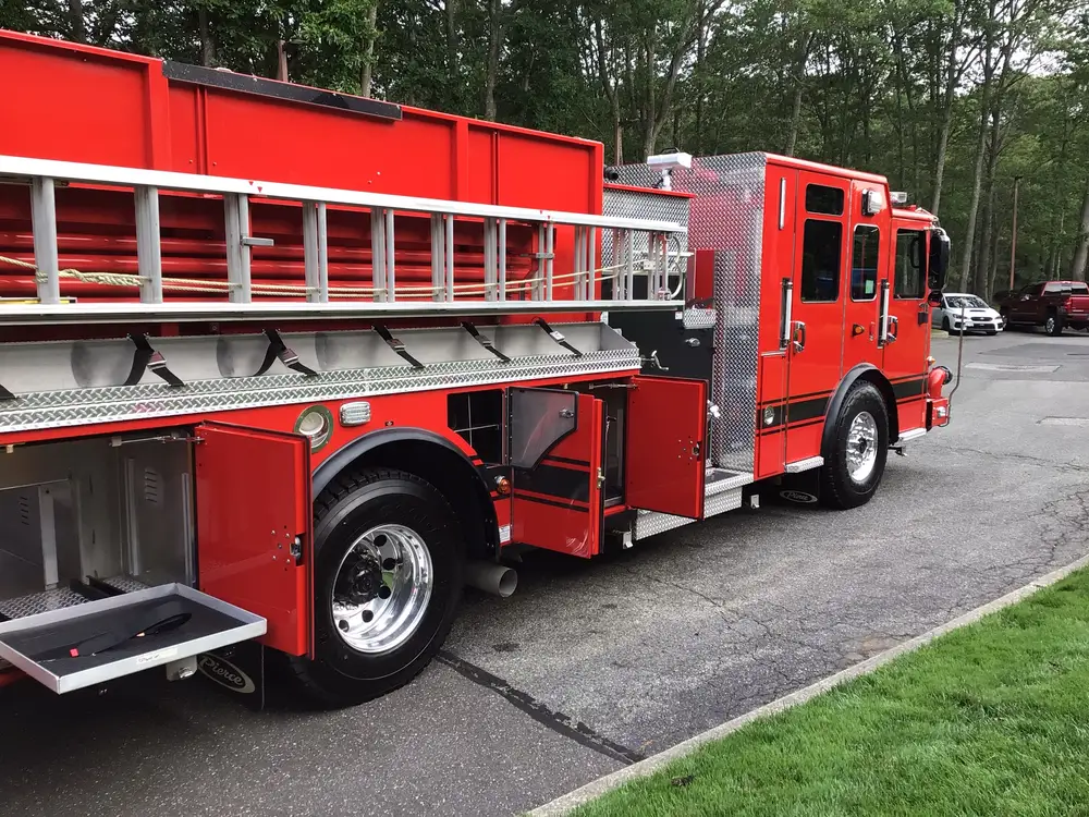 Pierce Pumpers thumbnail 4