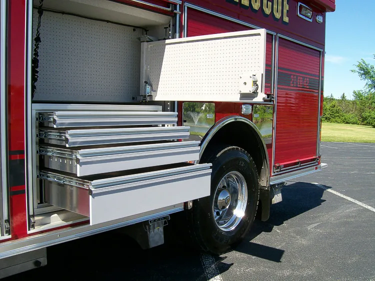 Pierce Arrow exterior view, photo 17 of 29