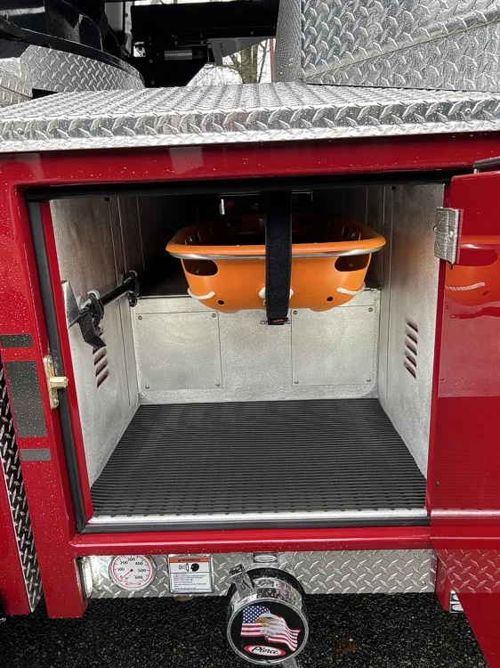 Pierce Velocity Aerial exterior view, photo 23 of 30