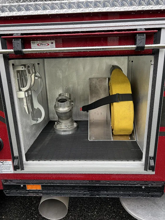 Pierce Velocity Aerial exterior view, photo 25 of 30