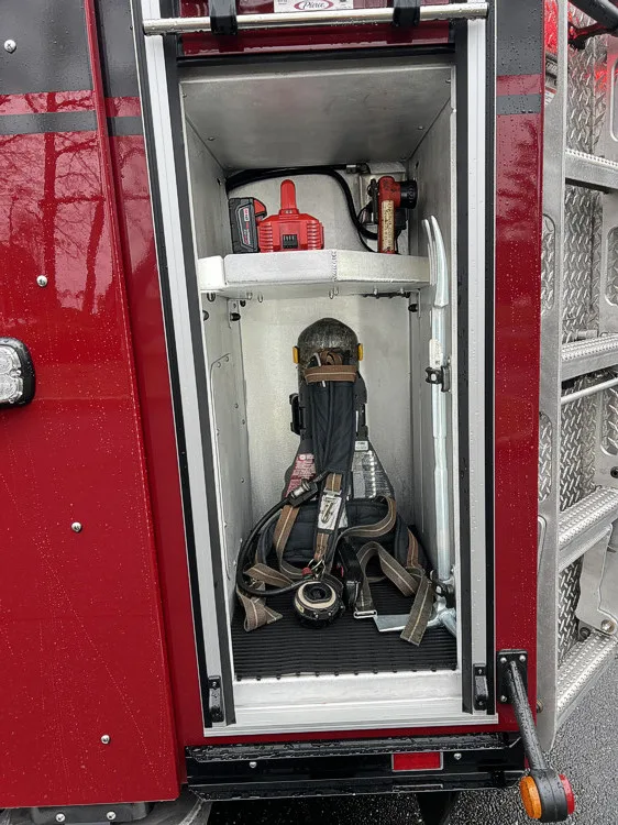 Pierce Velocity Aerial exterior view, photo 29 of 30