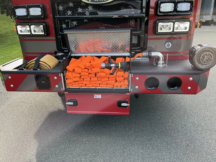 Pierce Enforcer Rescue Pumper exterior view, photo 20 of 33