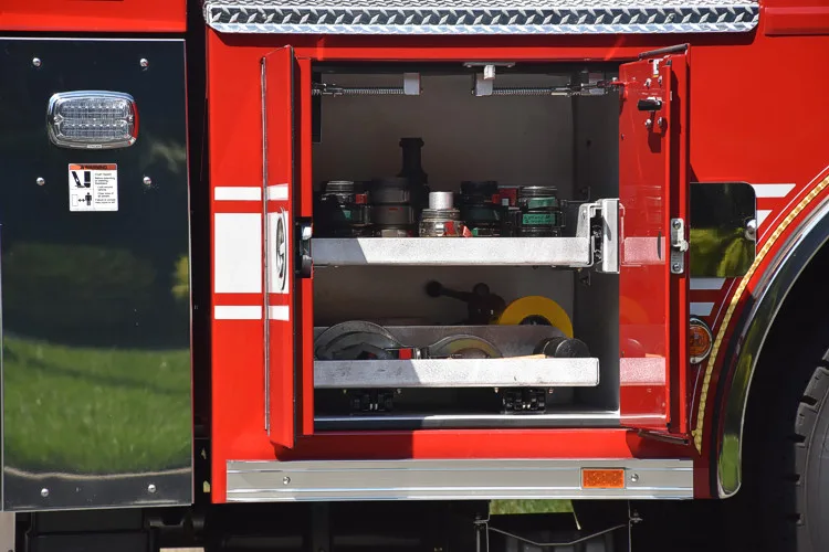 Pierce Velocity exterior view, photo 13 of 26