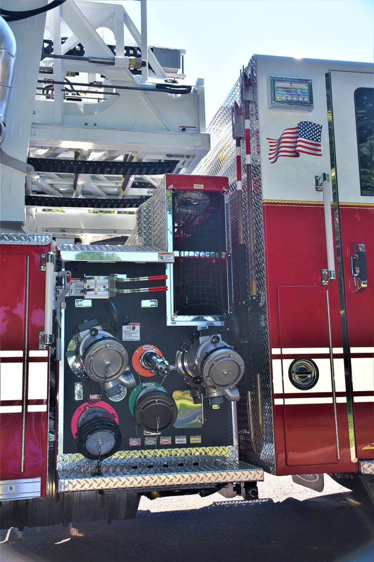 Pierce Velocity exterior view, photo 21 of 26