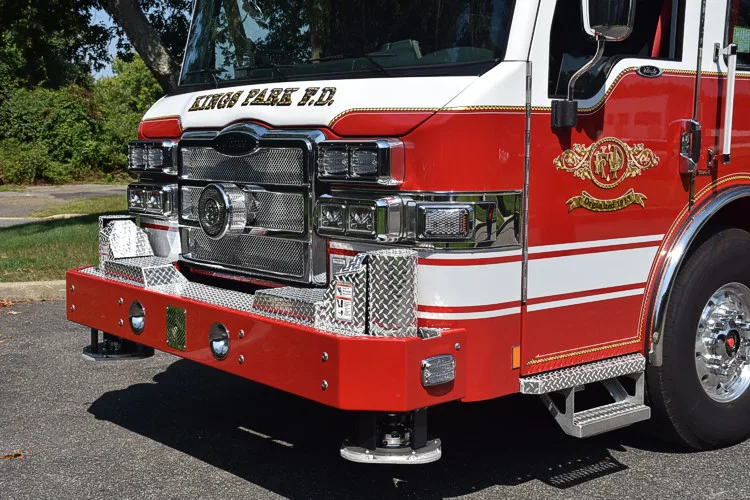 Pierce Velocity exterior view, photo 6 of 26