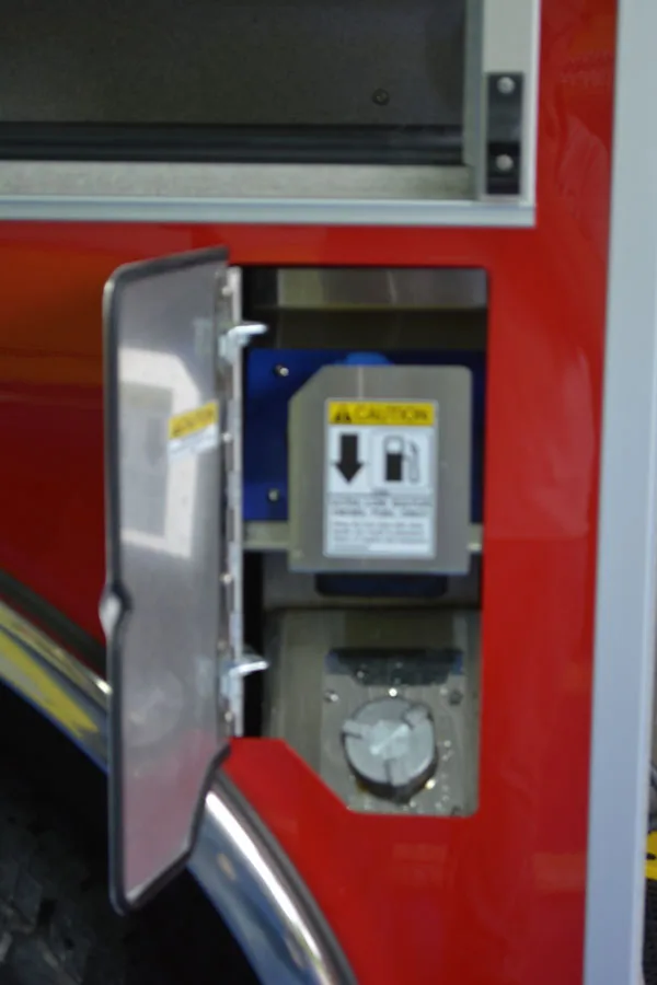 Pierce Enforcer Pumper exterior view, photo 22 of 41