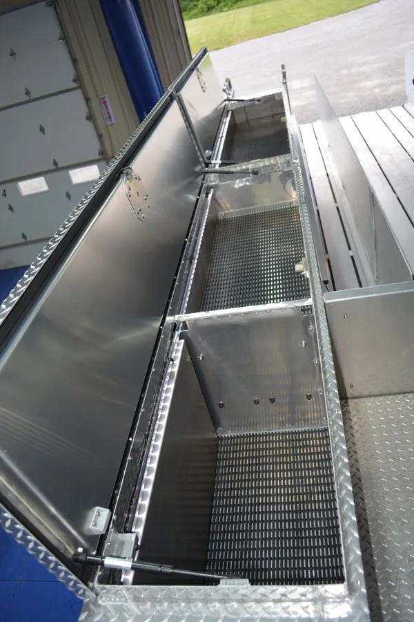 Pierce Enforcer Pumper exterior view, photo 26 of 41