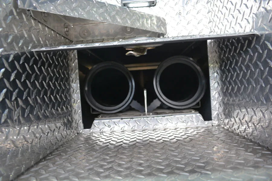 Pierce Enforcer Pumper exterior view, photo 29 of 41