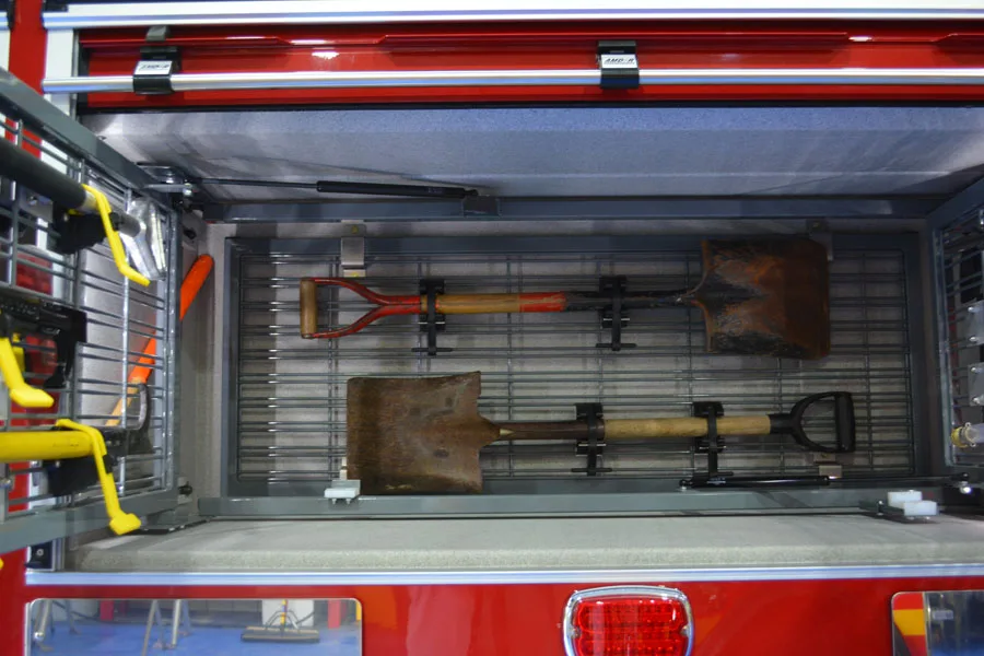 Pierce Enforcer Pumper exterior view, photo 34 of 41