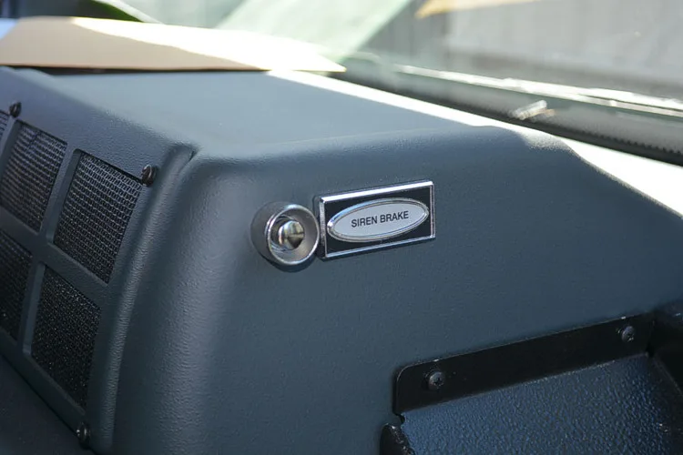 Pierce Enforcer Pumper exterior view, photo 48 of 59