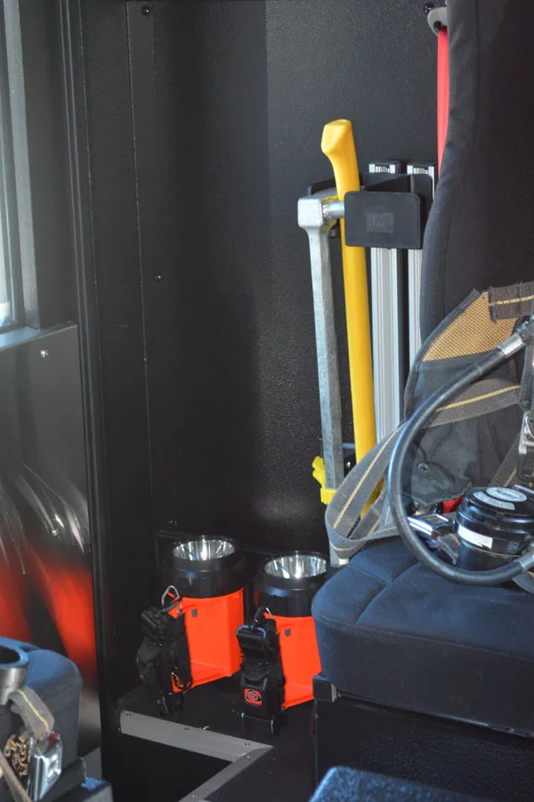 Pierce Enforcer Pumper exterior view, photo 51 of 59